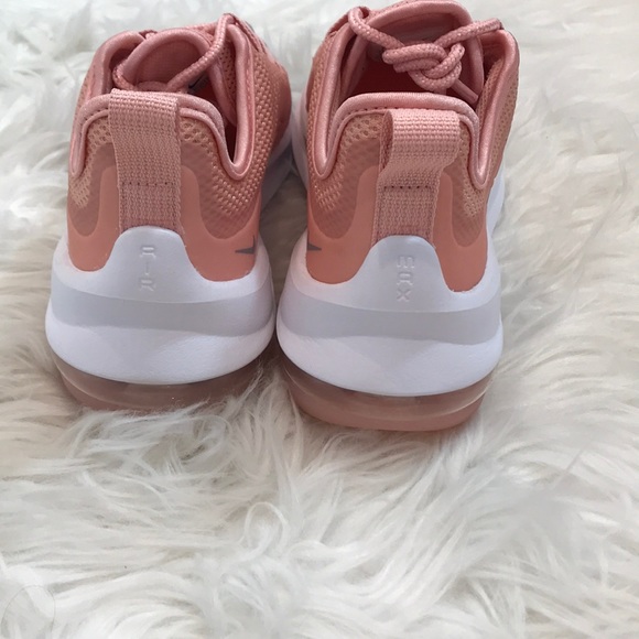 🌸 women’s Nike Air Max shoes🌸 - Picture 4 of 7